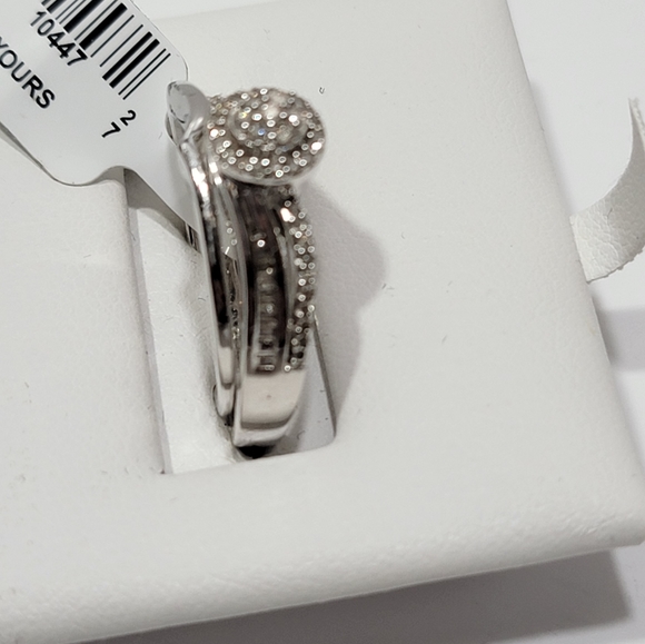 Sterling Silver 1/4 Carat Total Weight Diamond Ring Set New with Tag - Picture 3 of 10